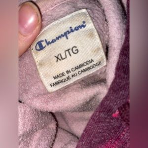 Selling a champion tie dye hoodie